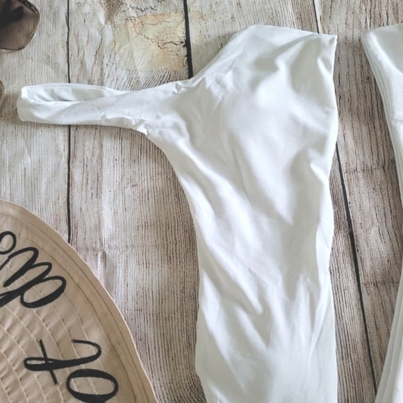 2 Piece One Shoulder White Bikini High Waist sexy ✨️ - Picture 10 of 10